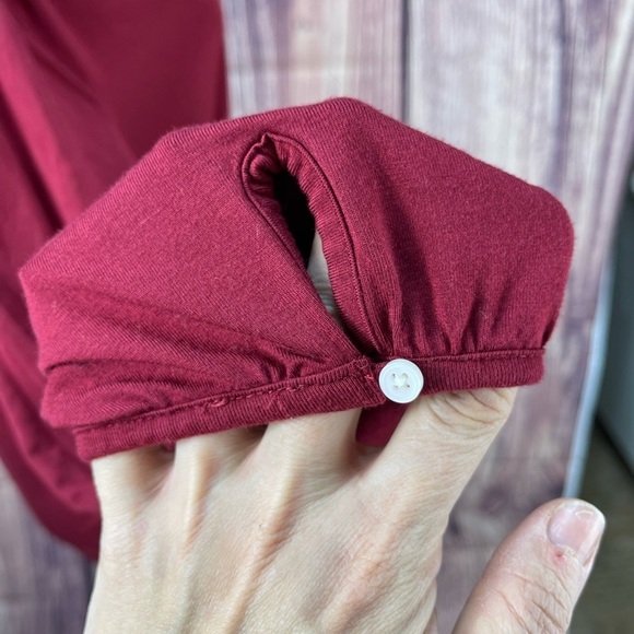 J. Crew Mercantile burgundy red ruffle V-neck  blouse women’s size L - Picture 7 of 16